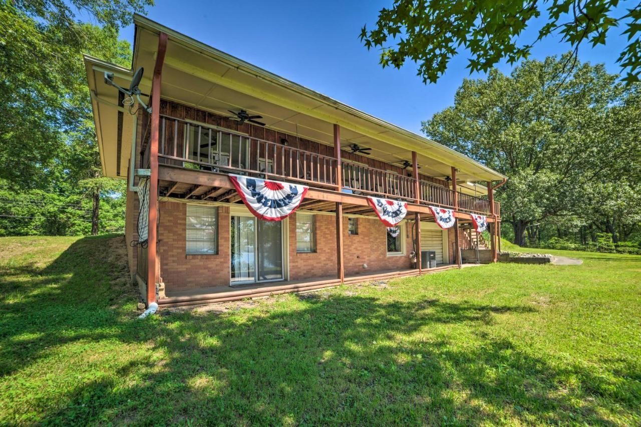 Waterfront Tennessee Home On Kentucky Lake With Deck Springville ภายนอก รูปภาพ